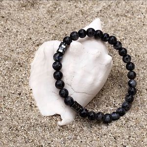 “Hex” Beaded Bracelet | Grey